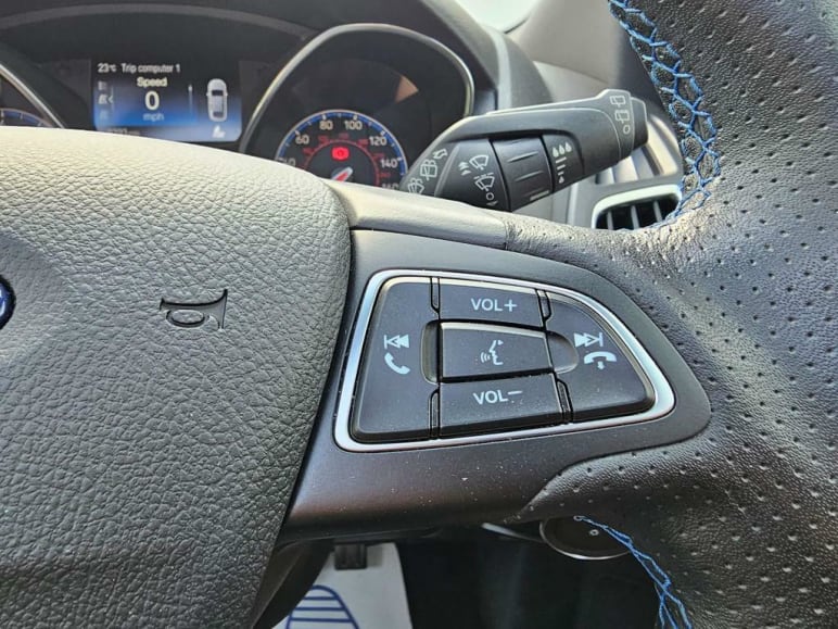 Focus RS