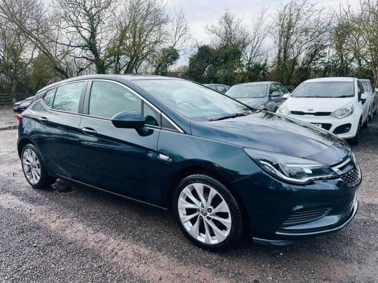 VAUXHALL ASTRA