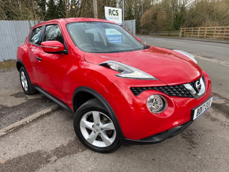 NISSAN JUKE