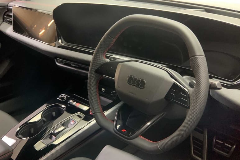 Edition 1 TFSI  150 PS S tronic