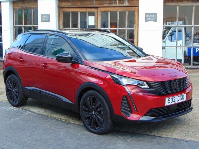 PEUGEOT 3008