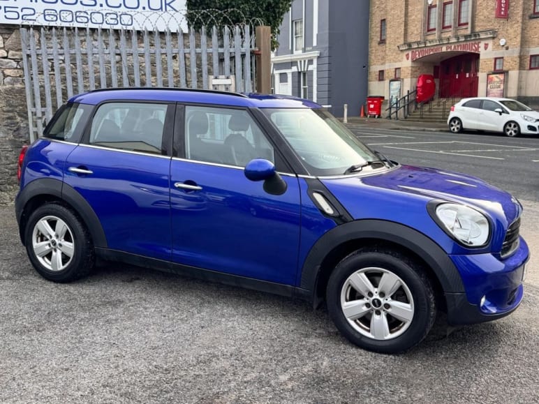 MINI COUNTRYMAN