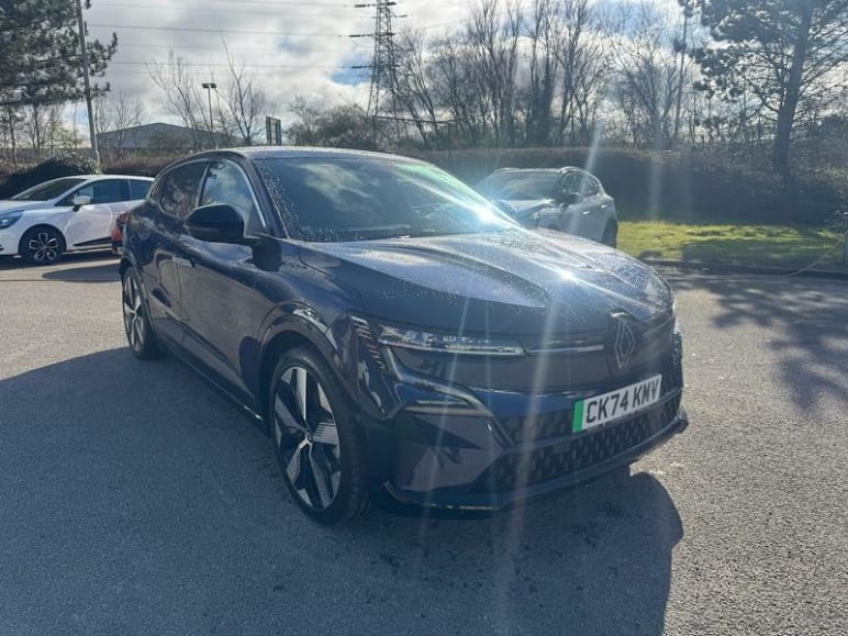 RENAULT MEGANE E-TECH