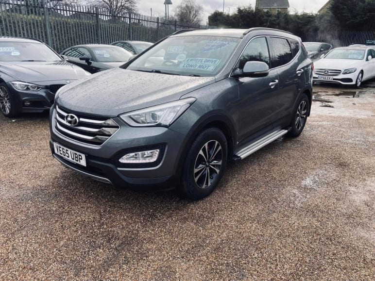 HYUNDAI SANTA FE