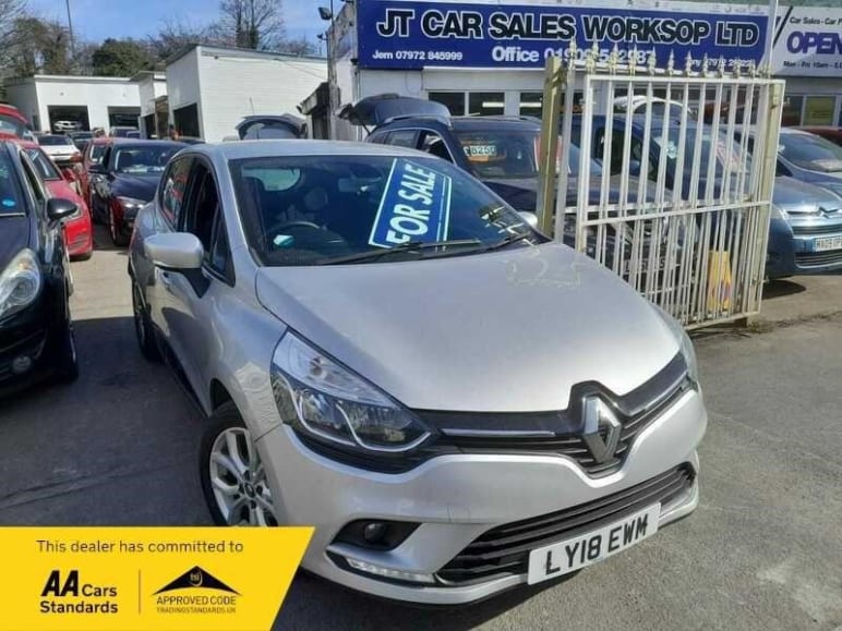 RENAULT CLIO
