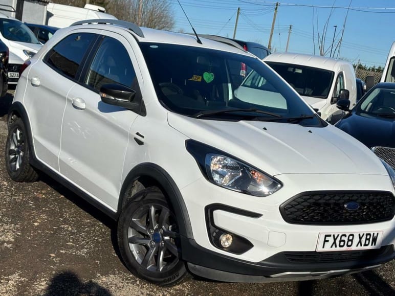 FORD KA+