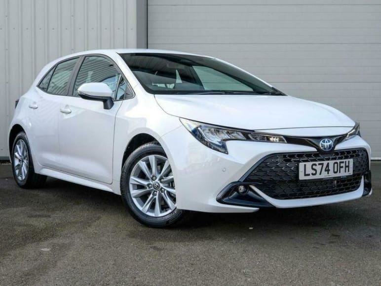 TOYOTA COROLLA