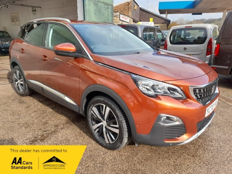 PEUGEOT 3008