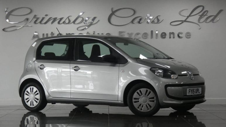 VOLKSWAGEN UP