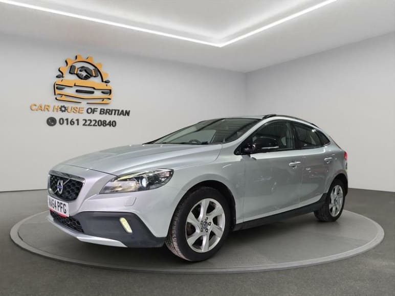 VOLVO V40