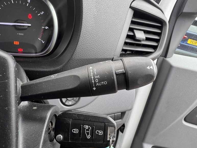 BlueHDi 1400 Professional