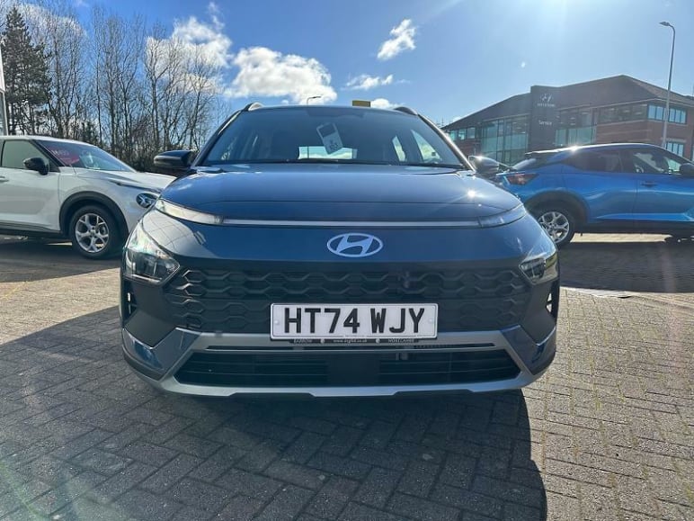 HYUNDAI BAYON
