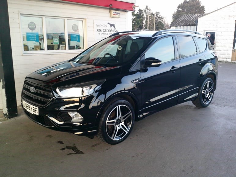FORD KUGA