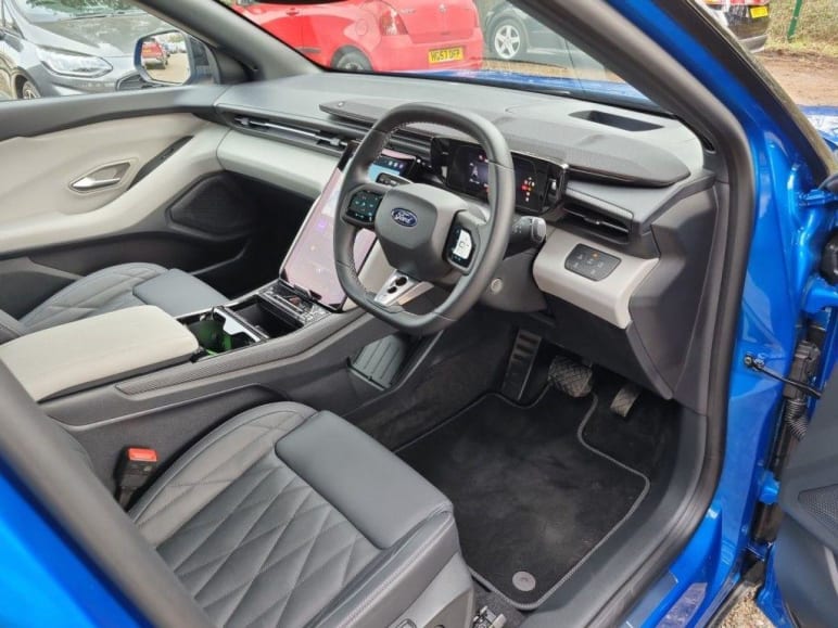 250kW Premium 79kWh AWD 5dr Auto
