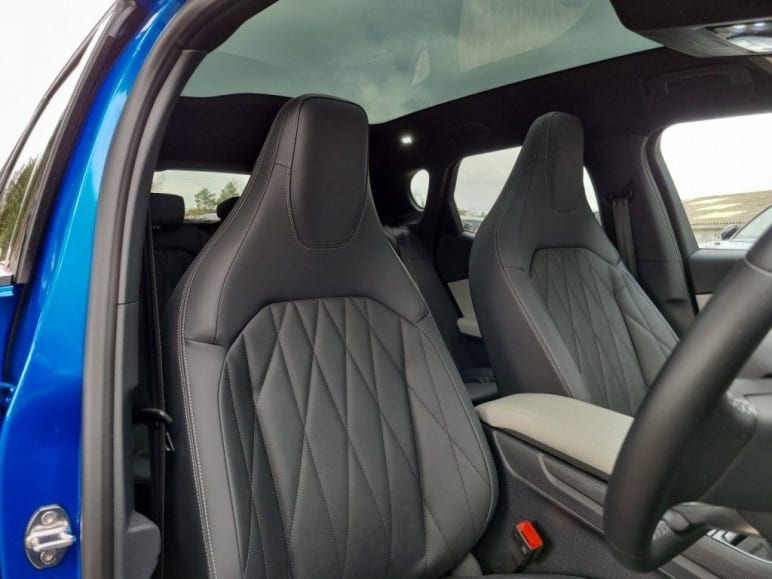 250kW Premium 79kWh AWD 5dr Auto