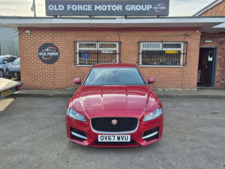 JAGUAR XF