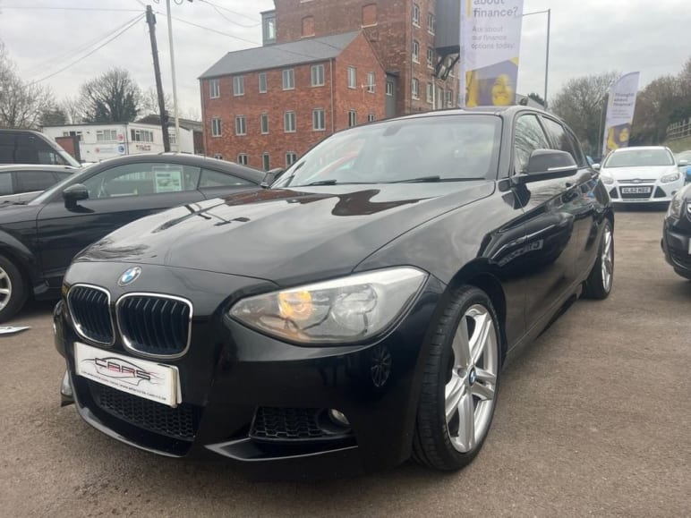 BMW 1 SERIES