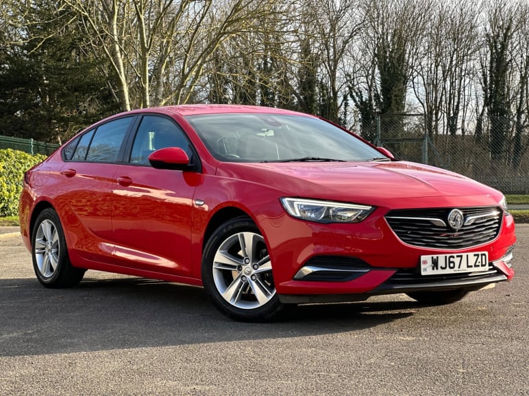 VAUXHALL INSIGNIA