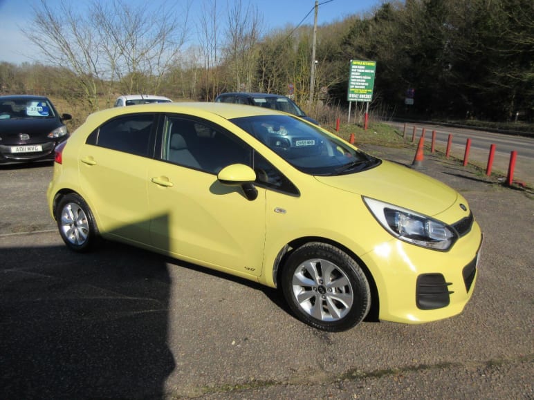 KIA RIO