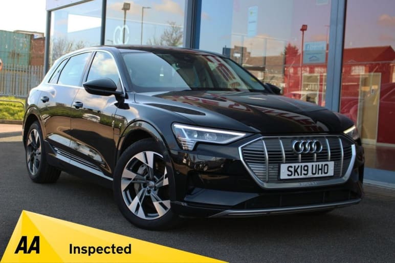 AUDI E-TRON