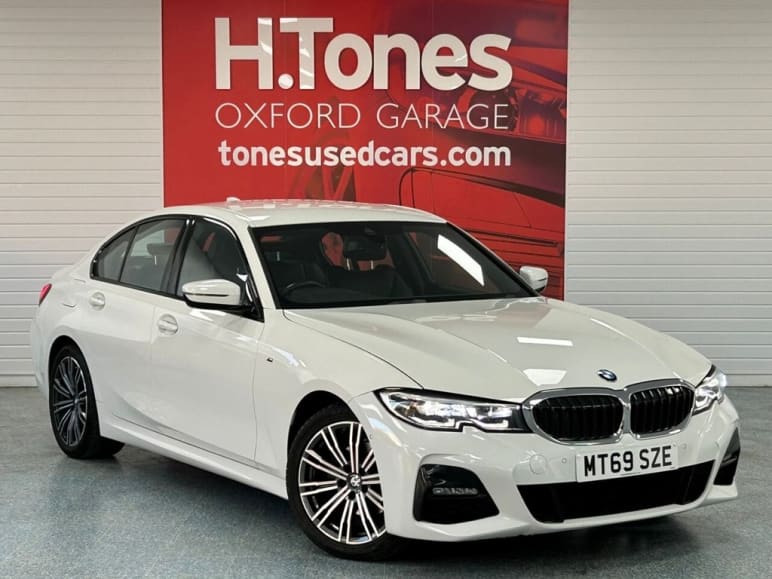 BMW 3 SERIES