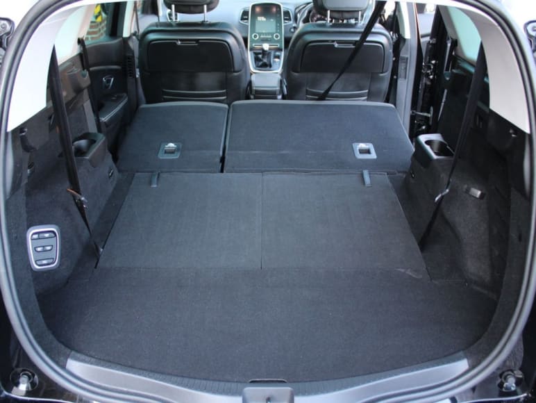 1.3 TCe Signature 7 SEATER MPV