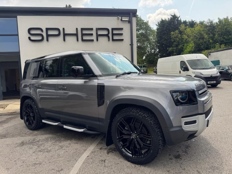 LAND ROVER DEFENDER