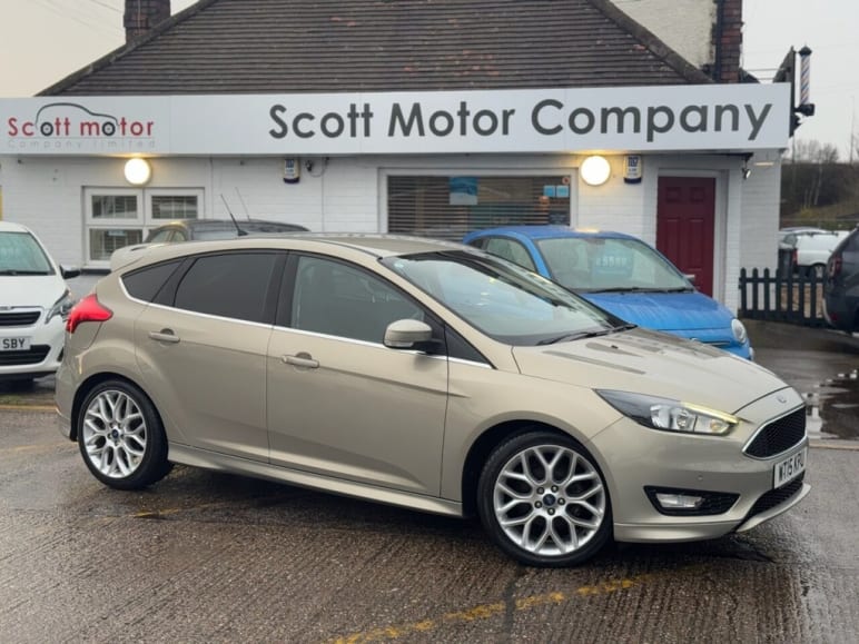 FORD FOCUS