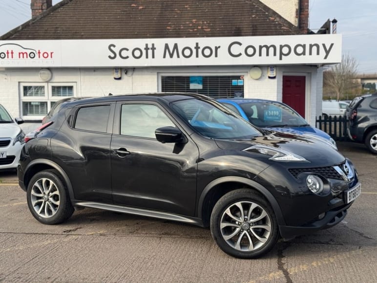 NISSAN JUKE