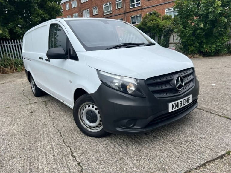 MERCEDES-BENZ V Class