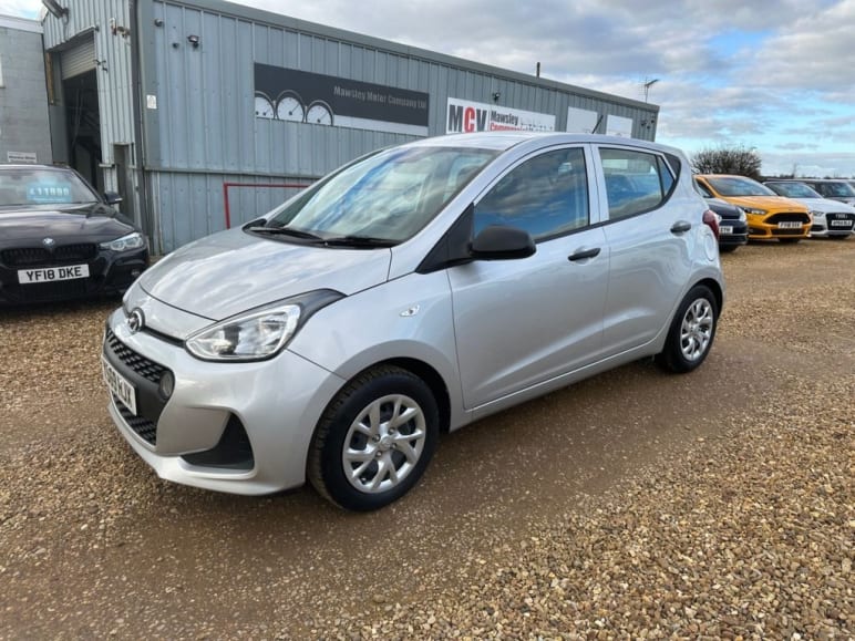 HYUNDAI I10