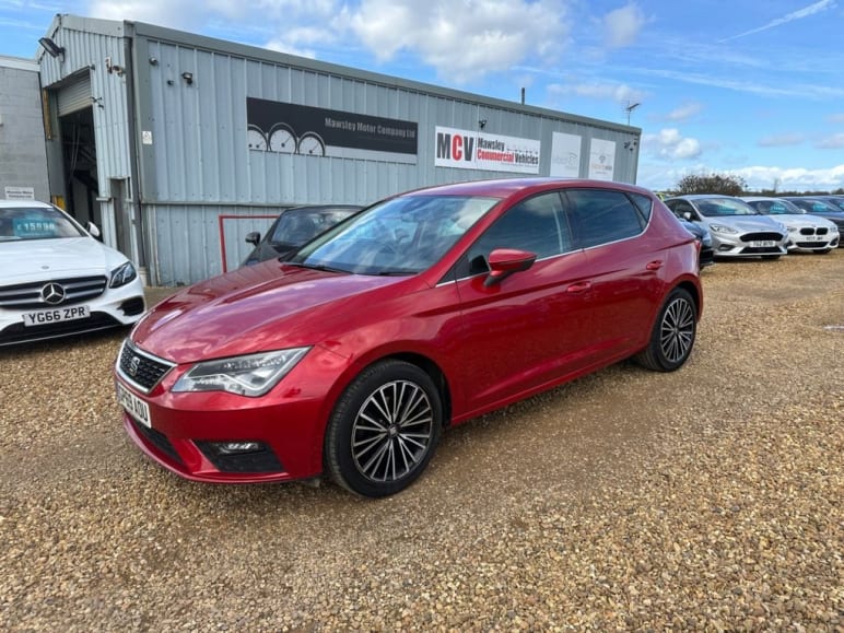 SEAT LEON