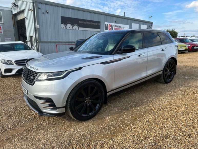 LAND ROVER RANGE ROVER VELAR