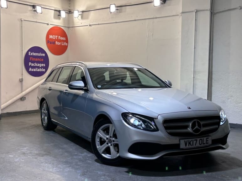 MERCEDES-BENZ E CLASS