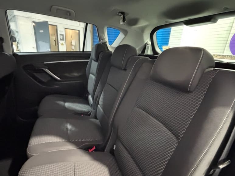 1.8 V-Matic Trend MPV 5dr Petrol Multidrive S Euro