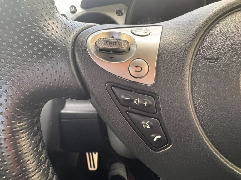3.7 V6 GT 3d 323 BHP