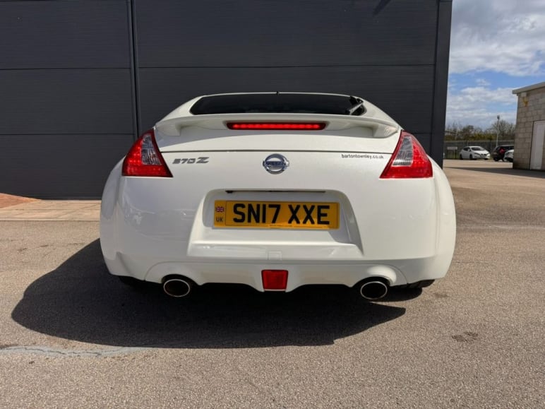 3.7 V6 GT 3d 323 BHP