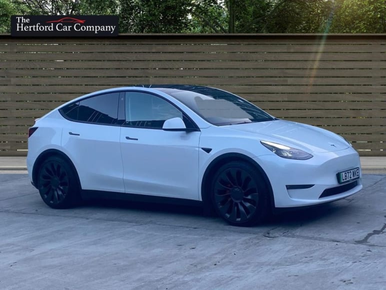 TESLA MODEL Y