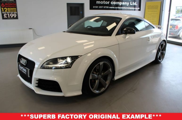 AUDI TT