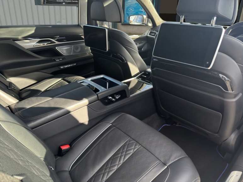 M760L 6.6 Twin Turbo V12 Limousine XDrive Euro 6