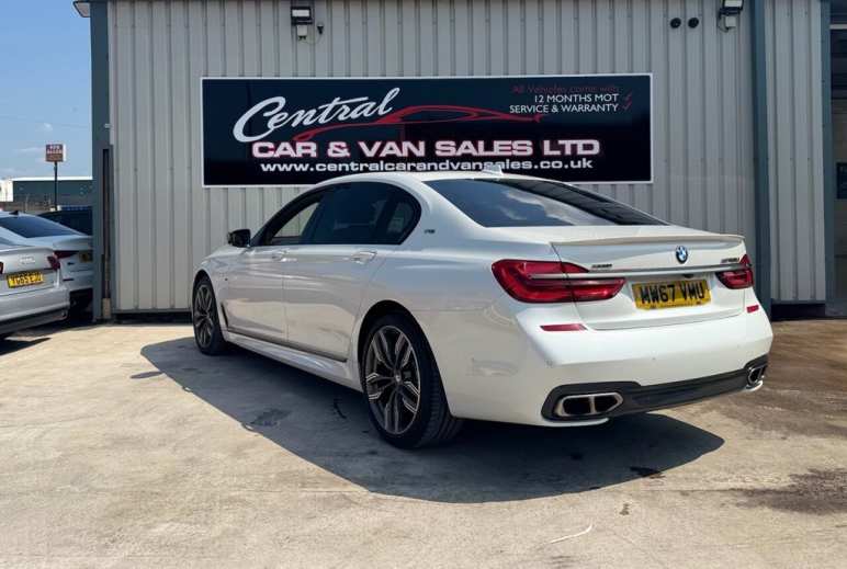 M760L 6.6 Twin Turbo V12 Limousine XDrive Euro 6
