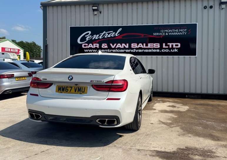 M760L 6.6 Twin Turbo V12 Limousine XDrive Euro 6