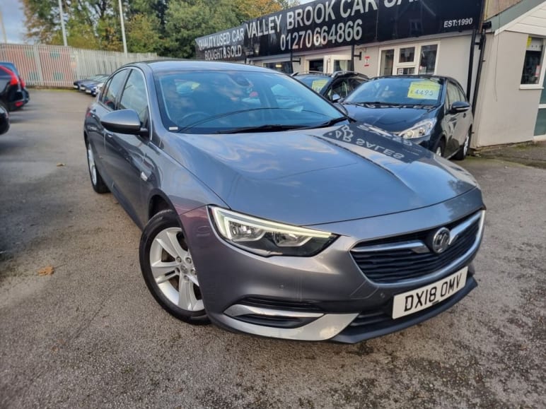 VAUXHALL INSIGNIA