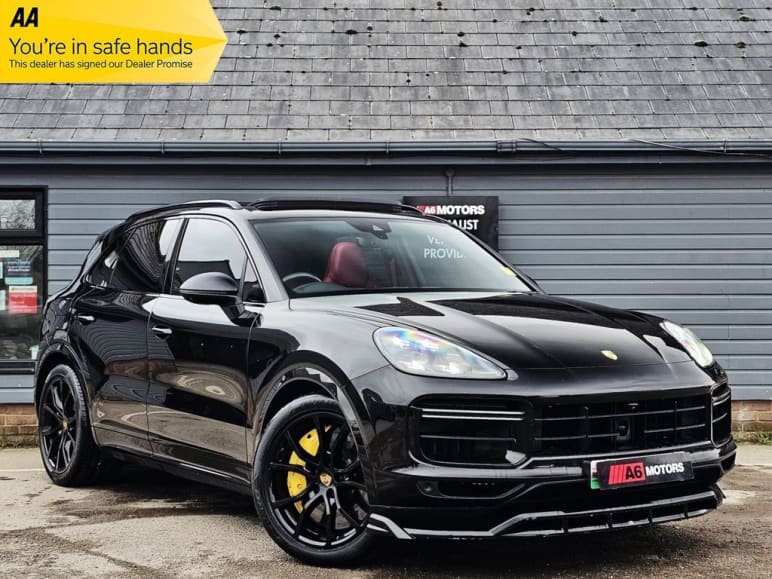 PORSCHE CAYENNE