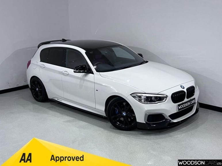 BMW 1 SERIES