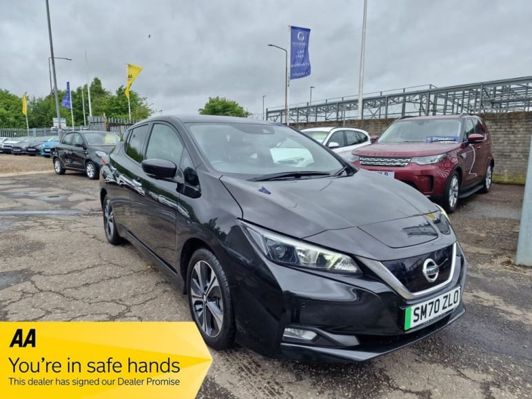 NISSAN LEAF