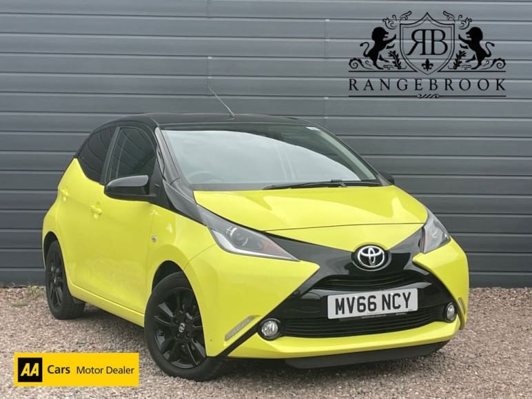TOYOTA AYGO