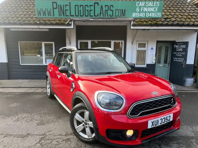 MINI COUNTRYMAN