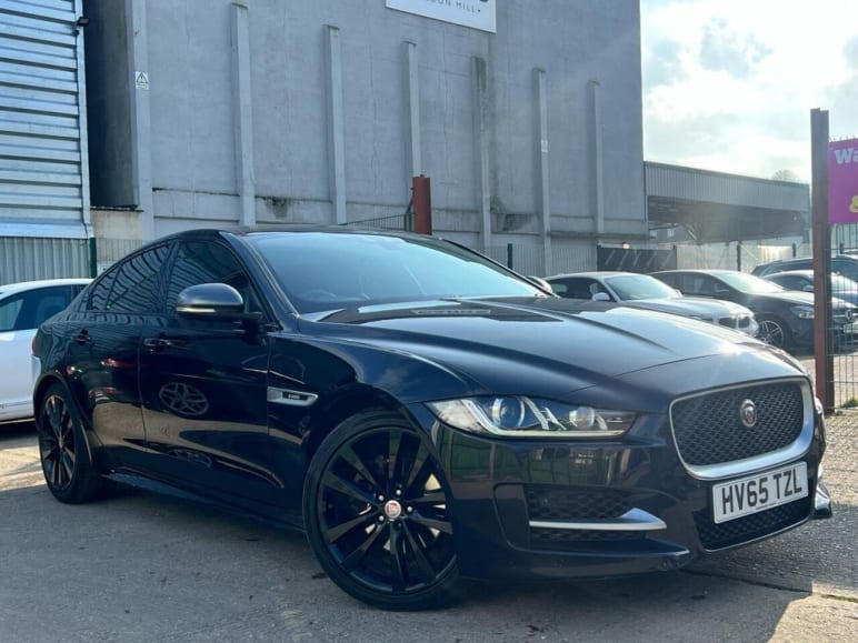 JAGUAR XE