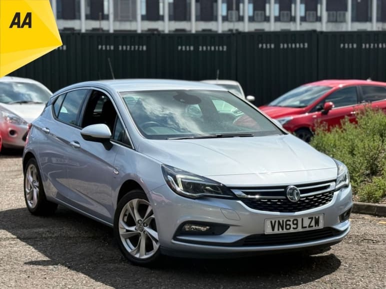 VAUXHALL ASTRA